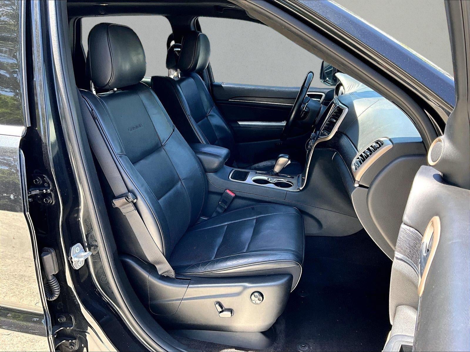2016 Jeep Grand Cherokee RWD 4dr Summit
