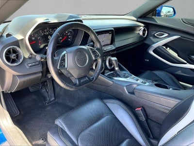 2017 Chevrolet Camaro 2dr Convertible 2LT