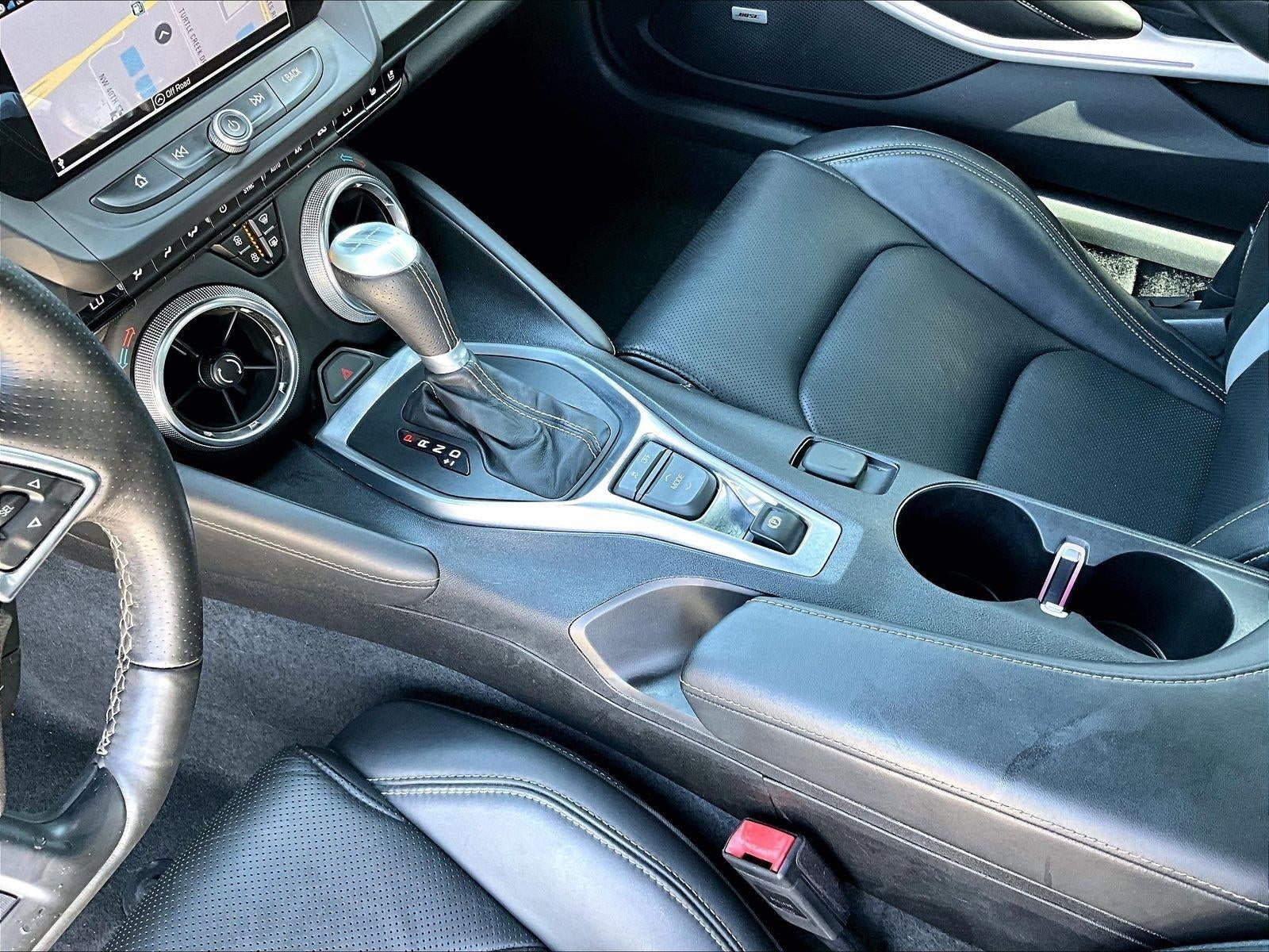 2017 Chevrolet Camaro 2dr Convertible 2LT