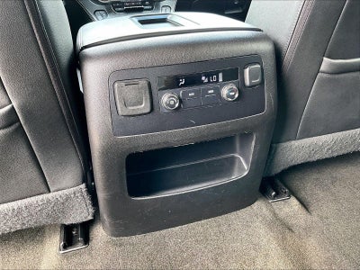 2017 Chevrolet Suburban 2WD 1500 LT