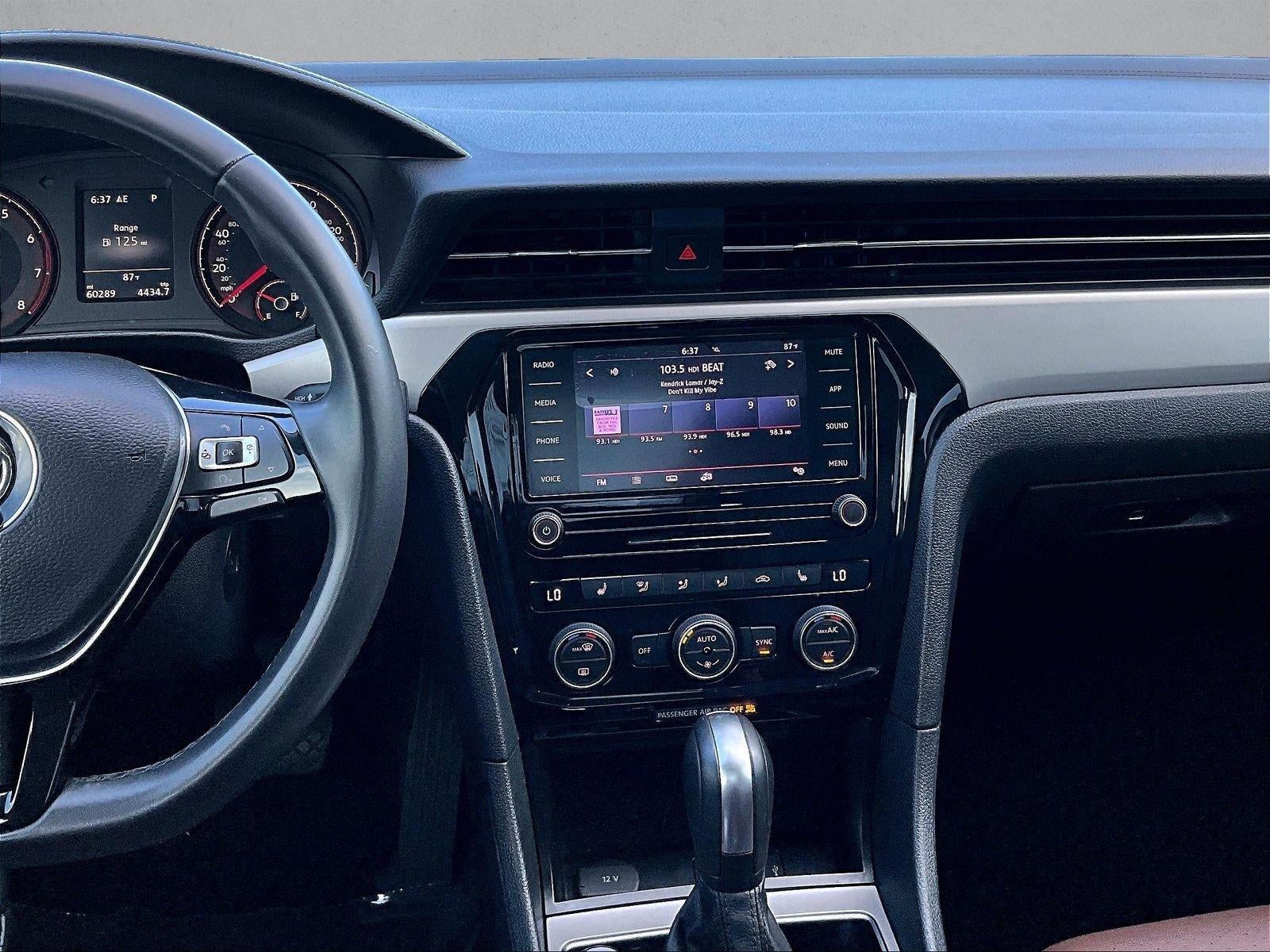 2021 Volkswagen Passat 2.0T SE Auto