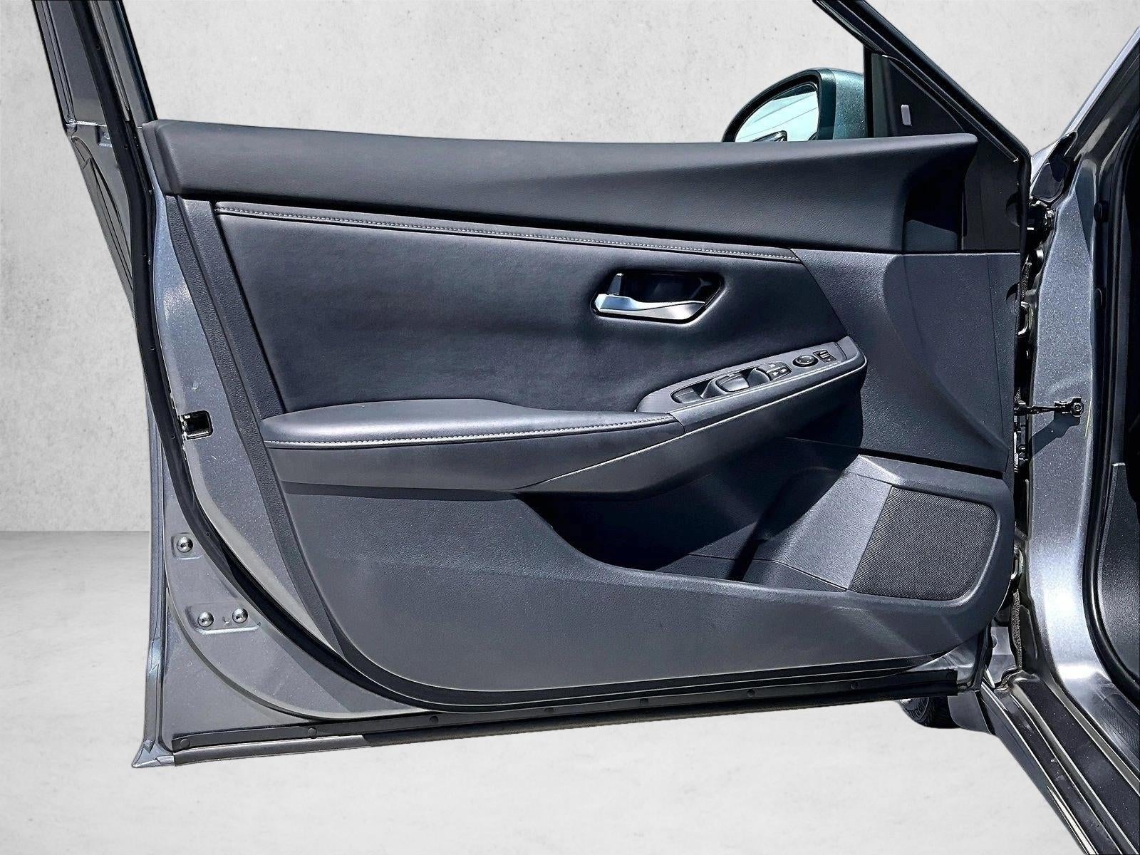 2021 Nissan Sentra SV CVT