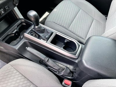 2020 Toyota Tacoma 2WD 2WD SR5 Double Cab 5' Bed V6 AT (GS)