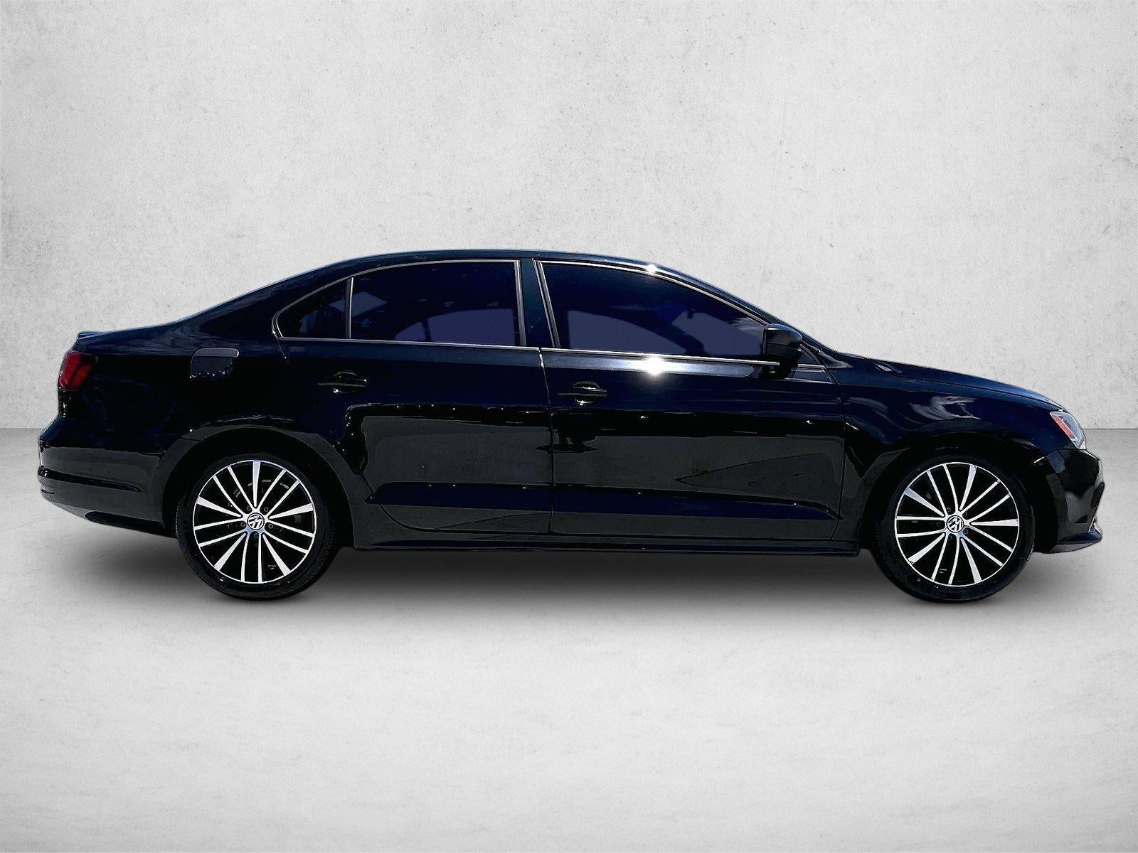 2015 Volkswagen Jetta 4dr Auto 1.8T Sport PZEV Sedan