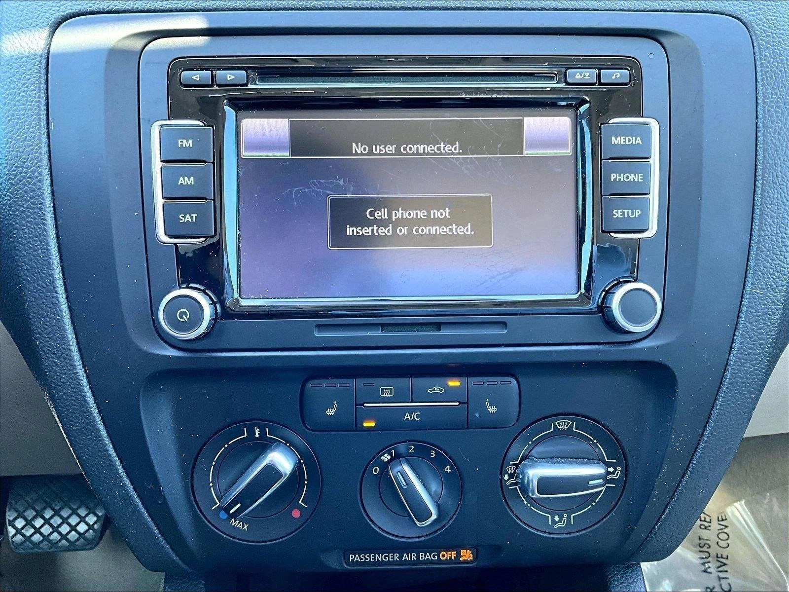 2013 Volkswagen Jetta 4dr Auto SE with Convenience Sedan