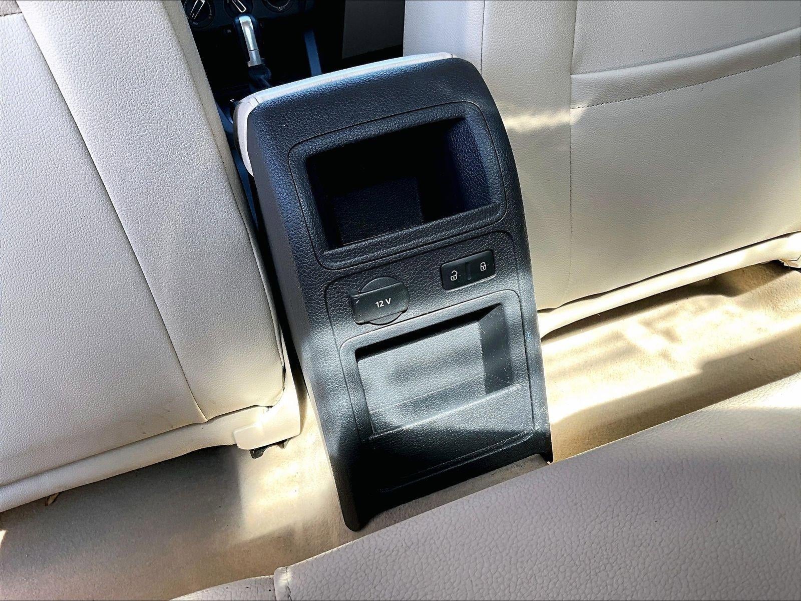 2013 Volkswagen Jetta 4dr Auto SE with Convenience Sedan