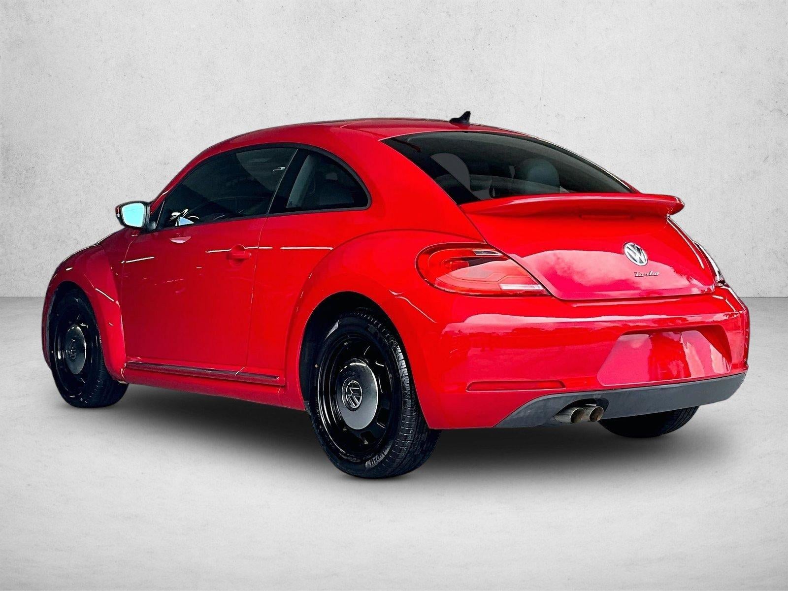 2015 Volkswagen Beetle 2dr Auto 1.8T