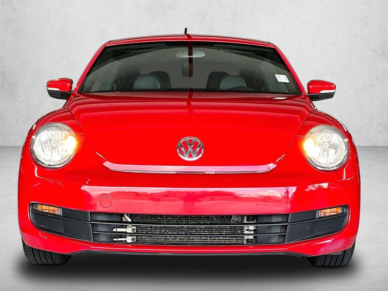 2015 Volkswagen Beetle 2dr Auto 1.8T