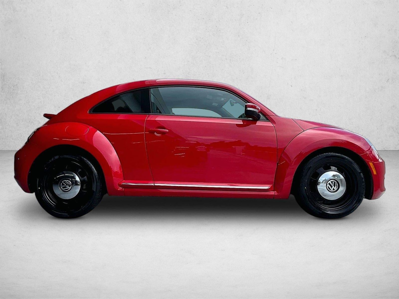 2015 Volkswagen Beetle 2dr Auto 1.8T