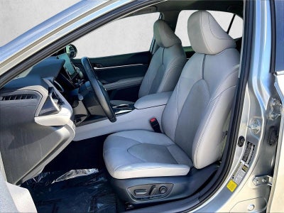 2023 Toyota Camry XLE Auto (SE)