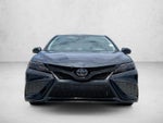 2022 Toyota Camry SE Auto (SE)