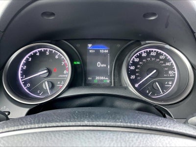 2024 Toyota Camry SE Auto (SE)