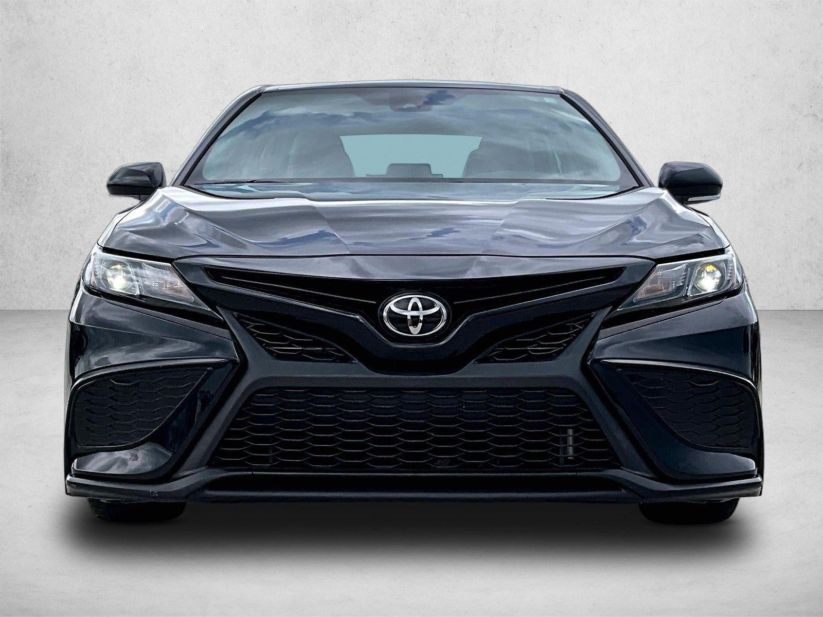 2024 Toyota Camry SE Auto (SE)