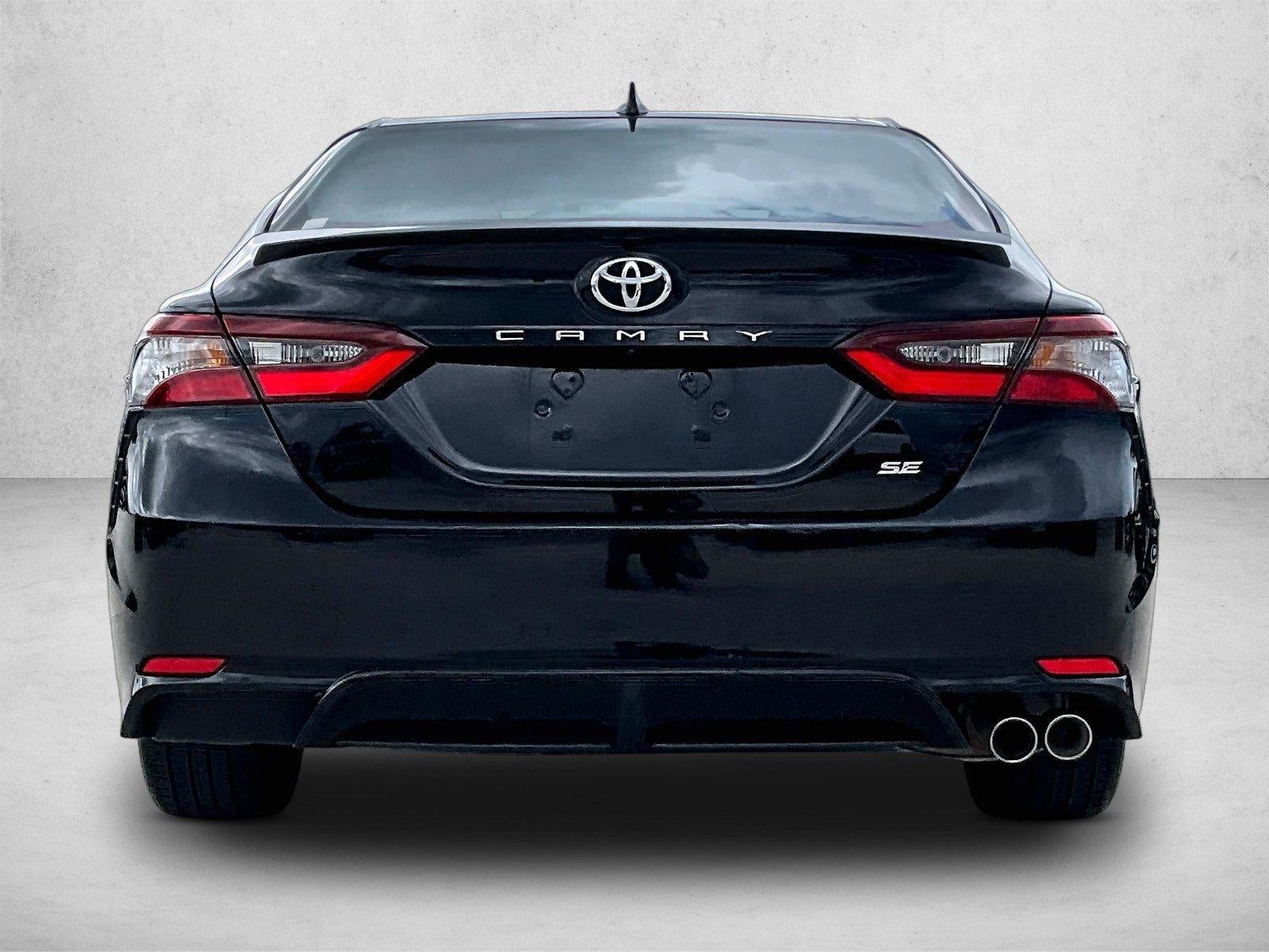 2024 Toyota Camry SE Auto (SE)