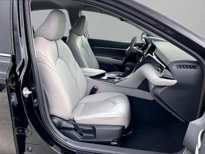 2024 Toyota Camry SE Auto (SE)