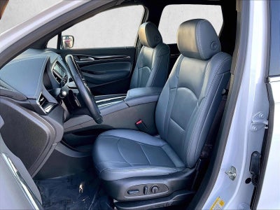2024 Buick Enclave Essence FWD
