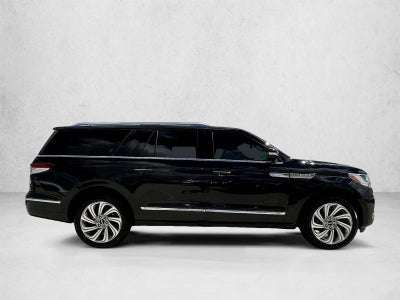2023 Lincoln Navigator L Reserve 4x2