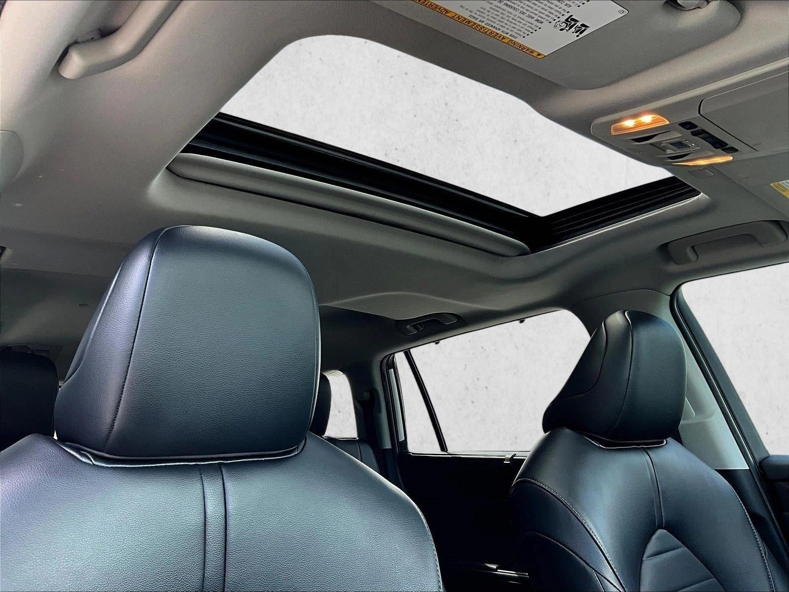 2022 Toyota Highlander XLE FWD (Natl)