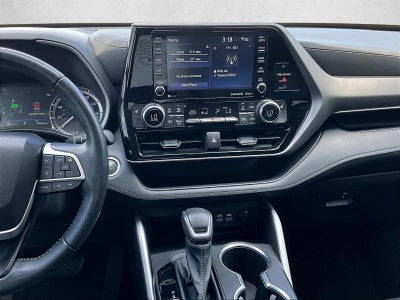 2022 Toyota Highlander XLE FWD (Natl)