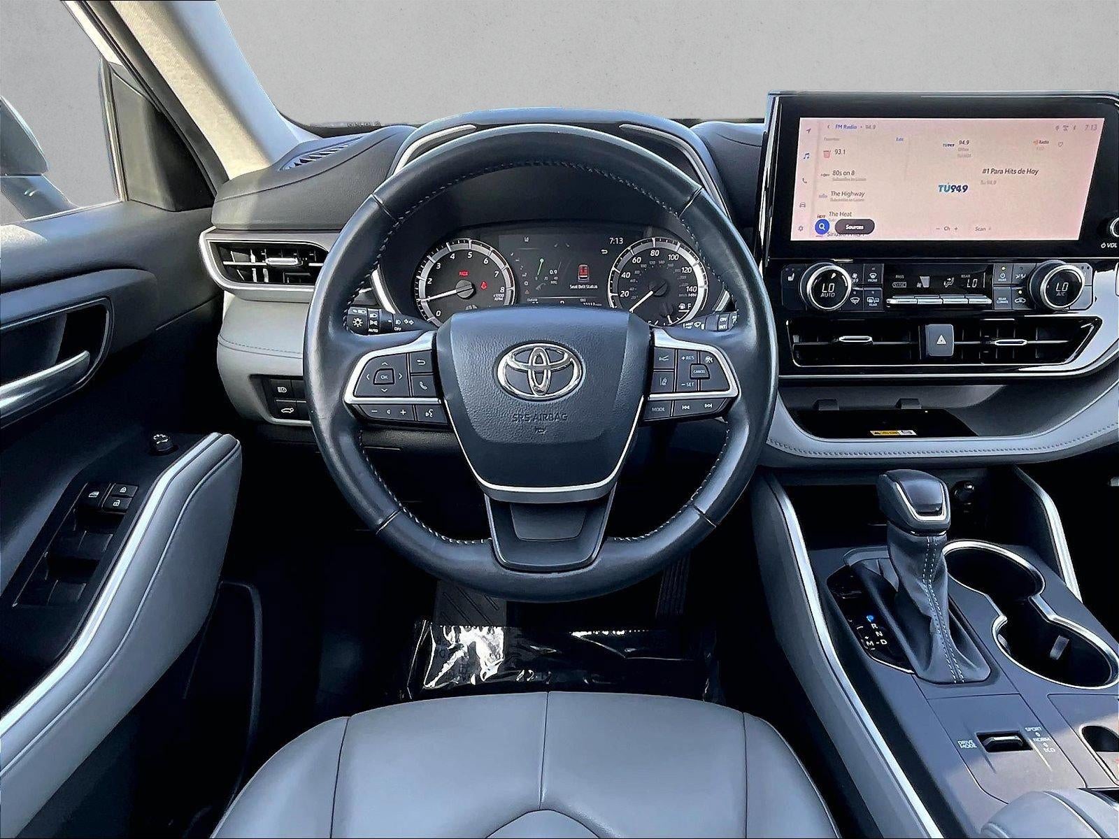 2023 Toyota Highlander XLE FWD (Natl)