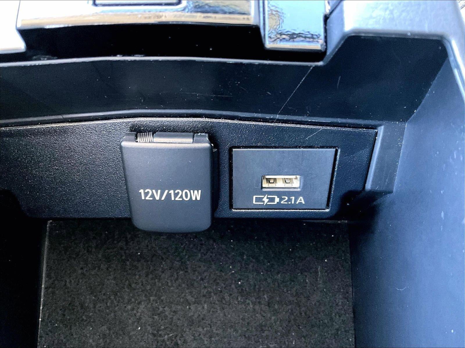 2020 Toyota Corolla XLE CVT (Natl)