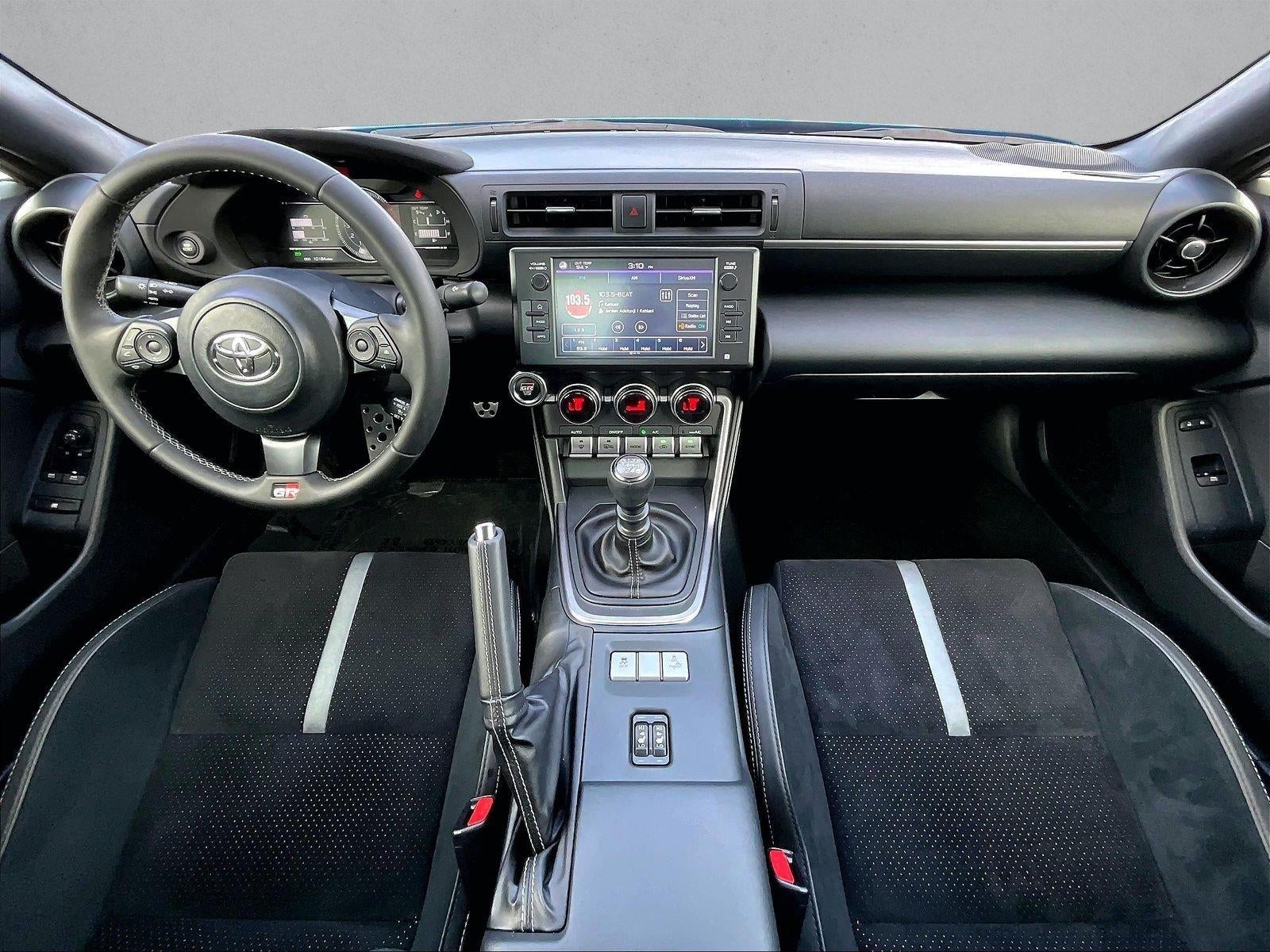 2024 Toyota GR86 Premium Manual (Natl)