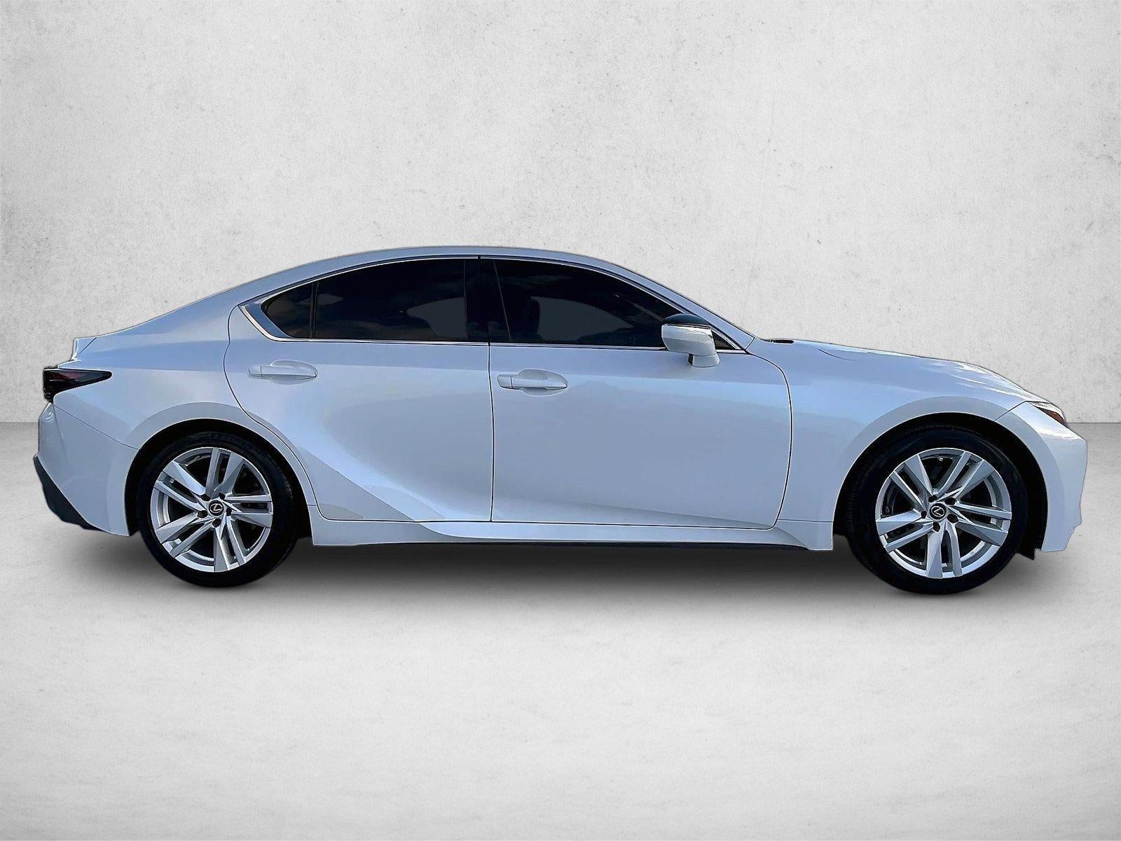 2022 Lexus IS 300 RWD