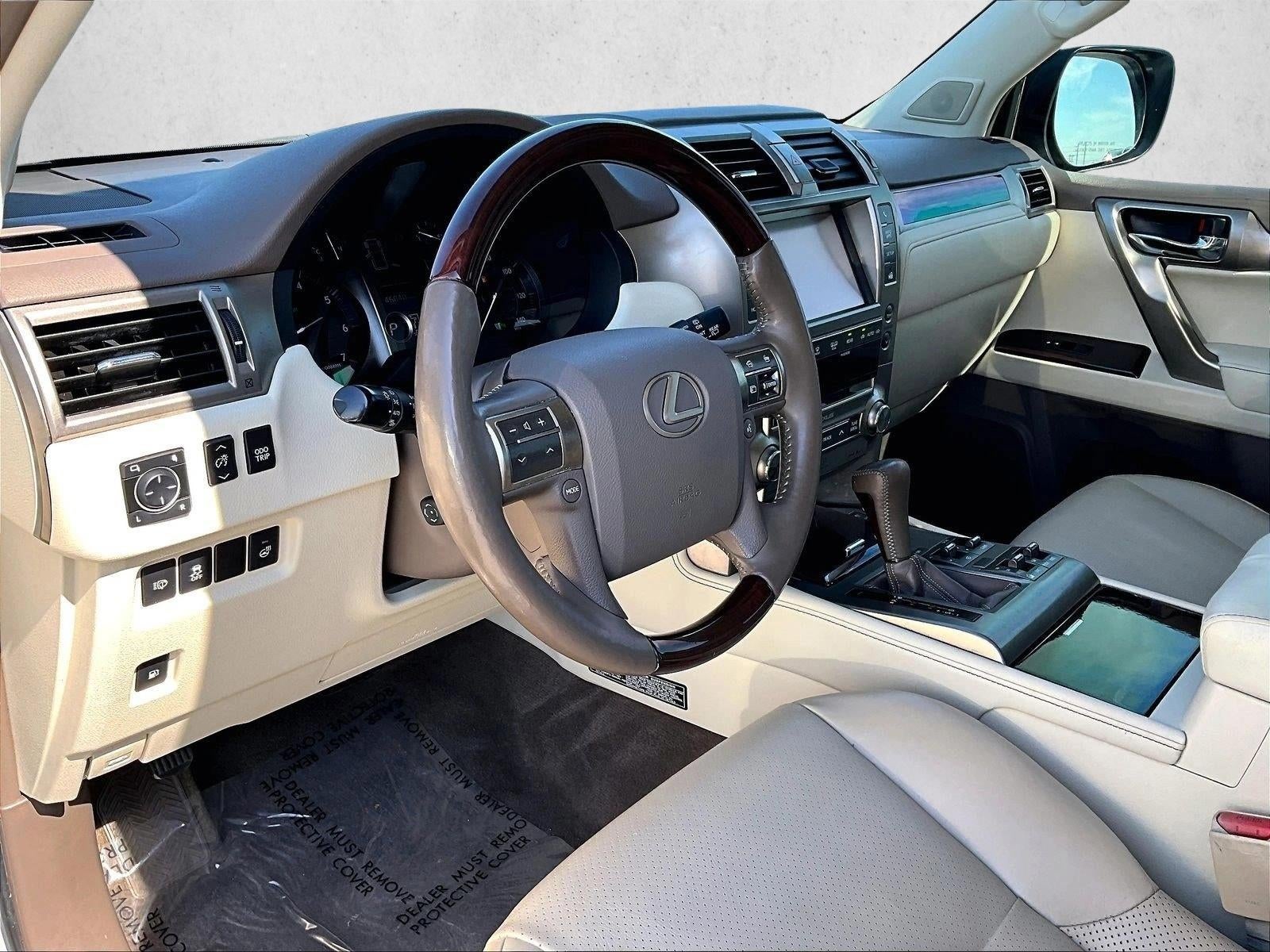 2014 Lexus GX 460 4WD 4dr Luxury