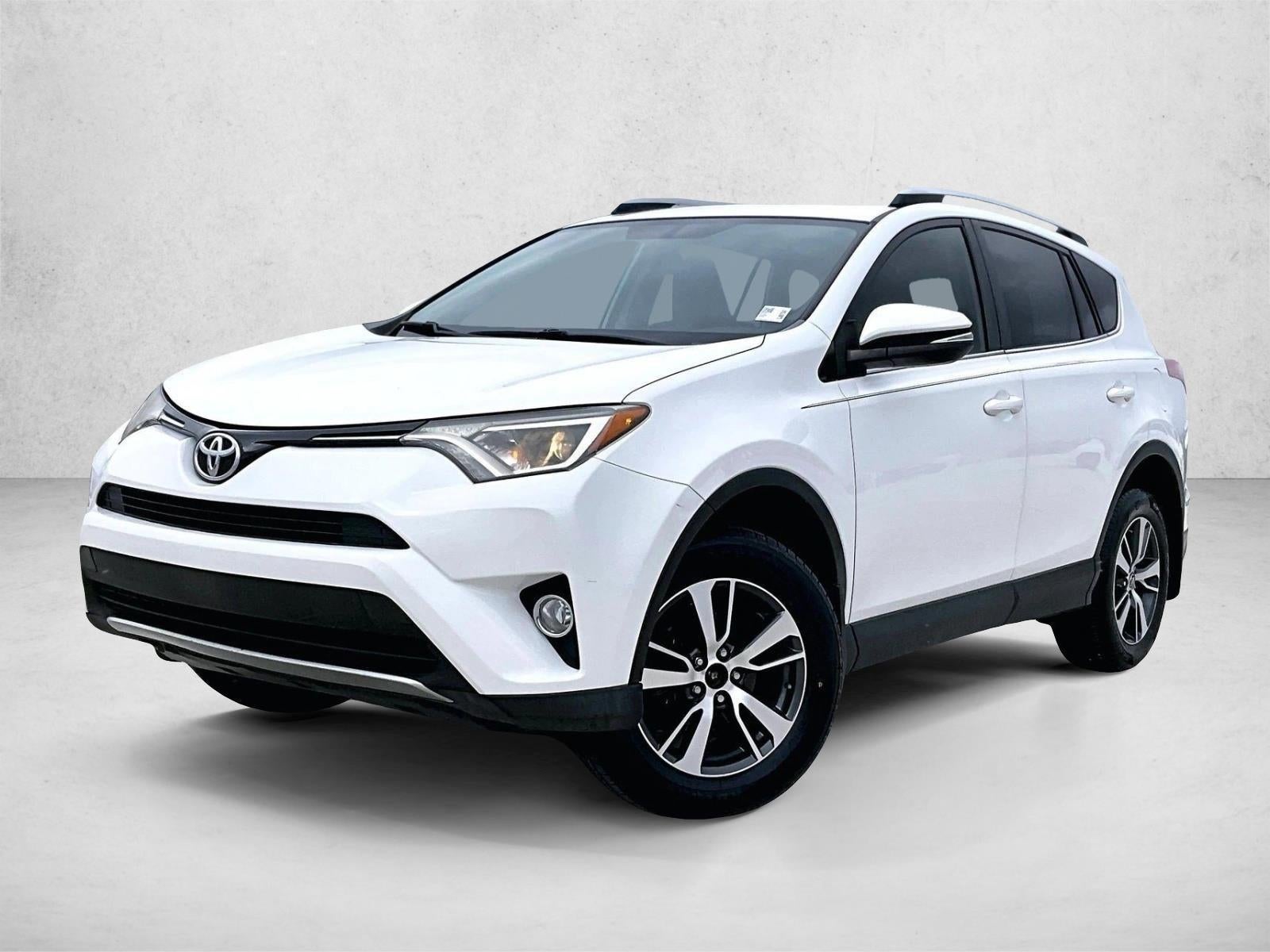 2016 Toyota RAV4 FWD 4dr XLE (GS)