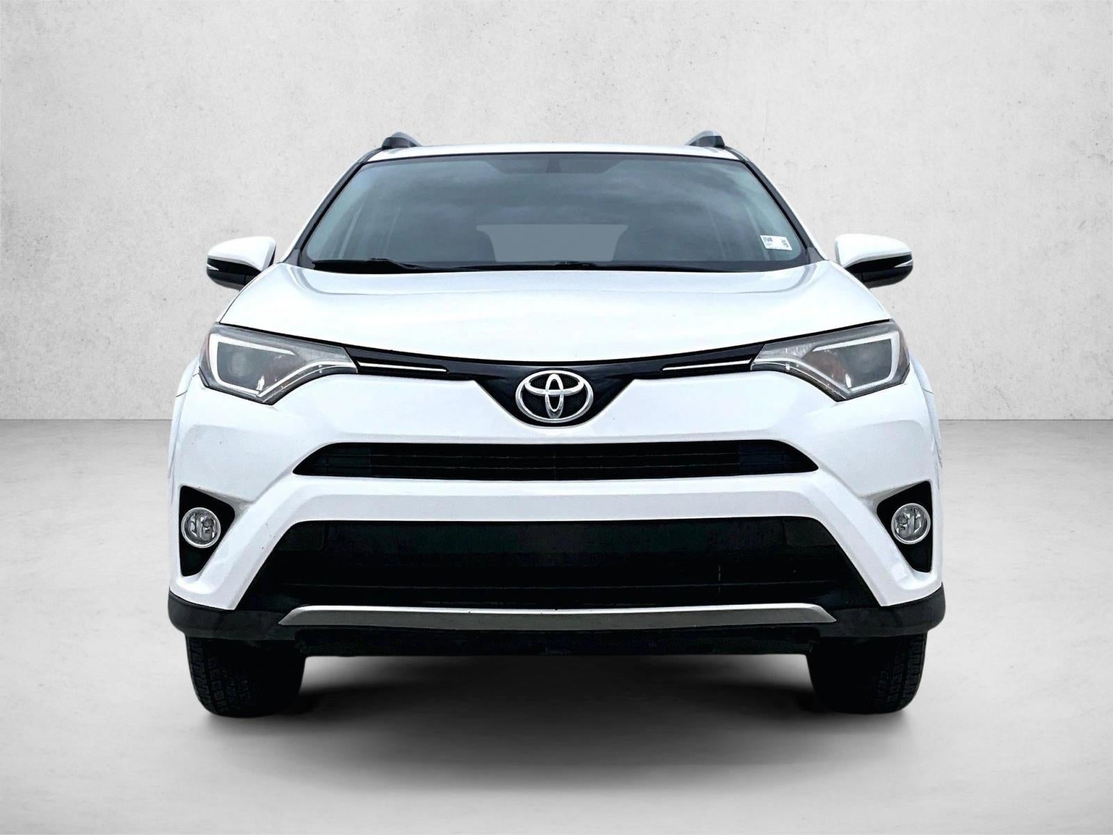 2016 Toyota RAV4 FWD 4dr XLE (GS)