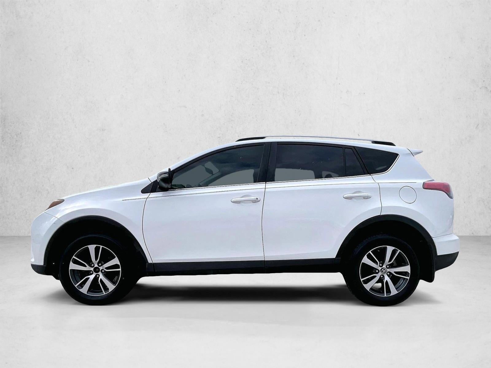 2016 Toyota RAV4 FWD 4dr XLE (GS)