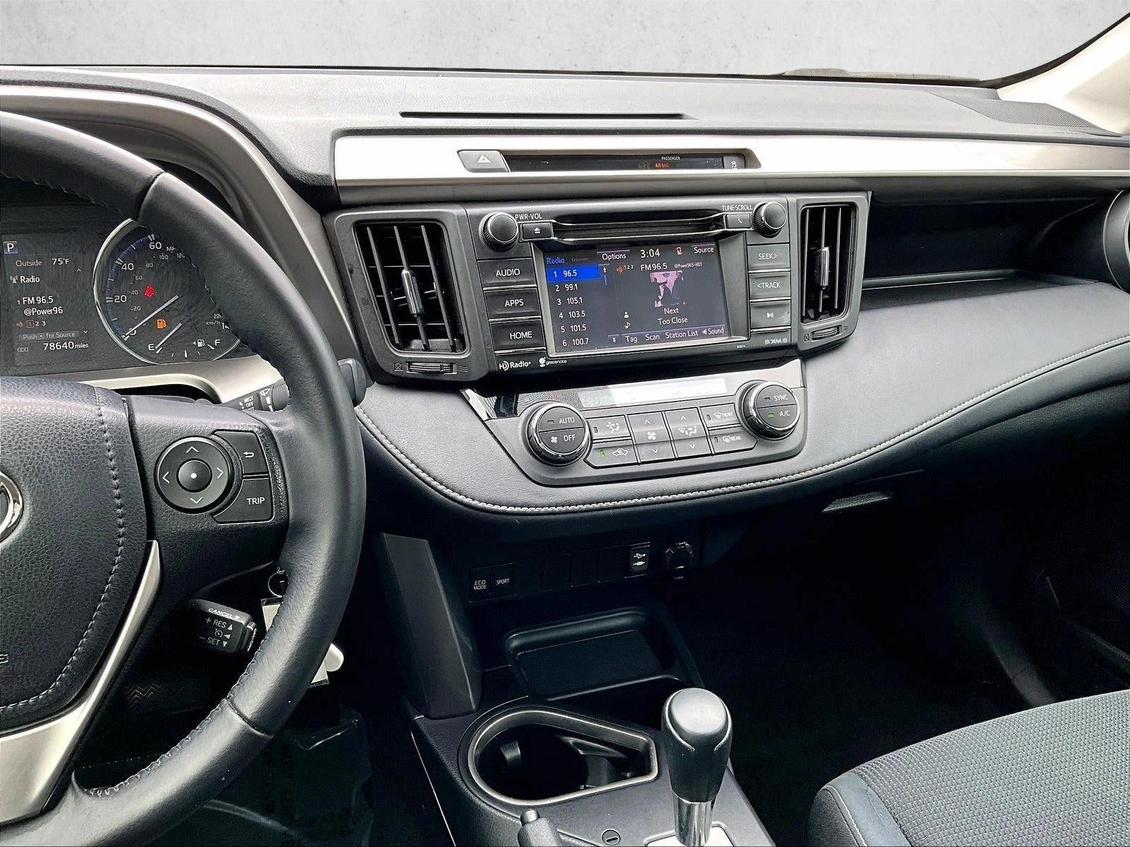 2016 Toyota RAV4 FWD 4dr XLE (GS)