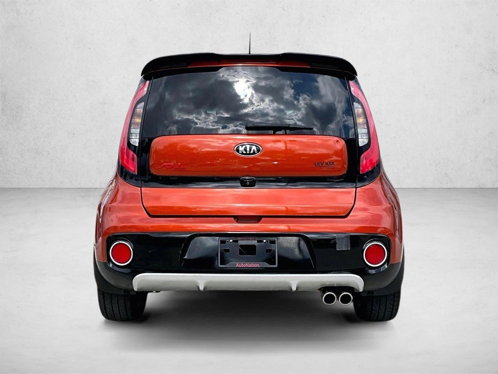 2018 Kia Soul ! Auto