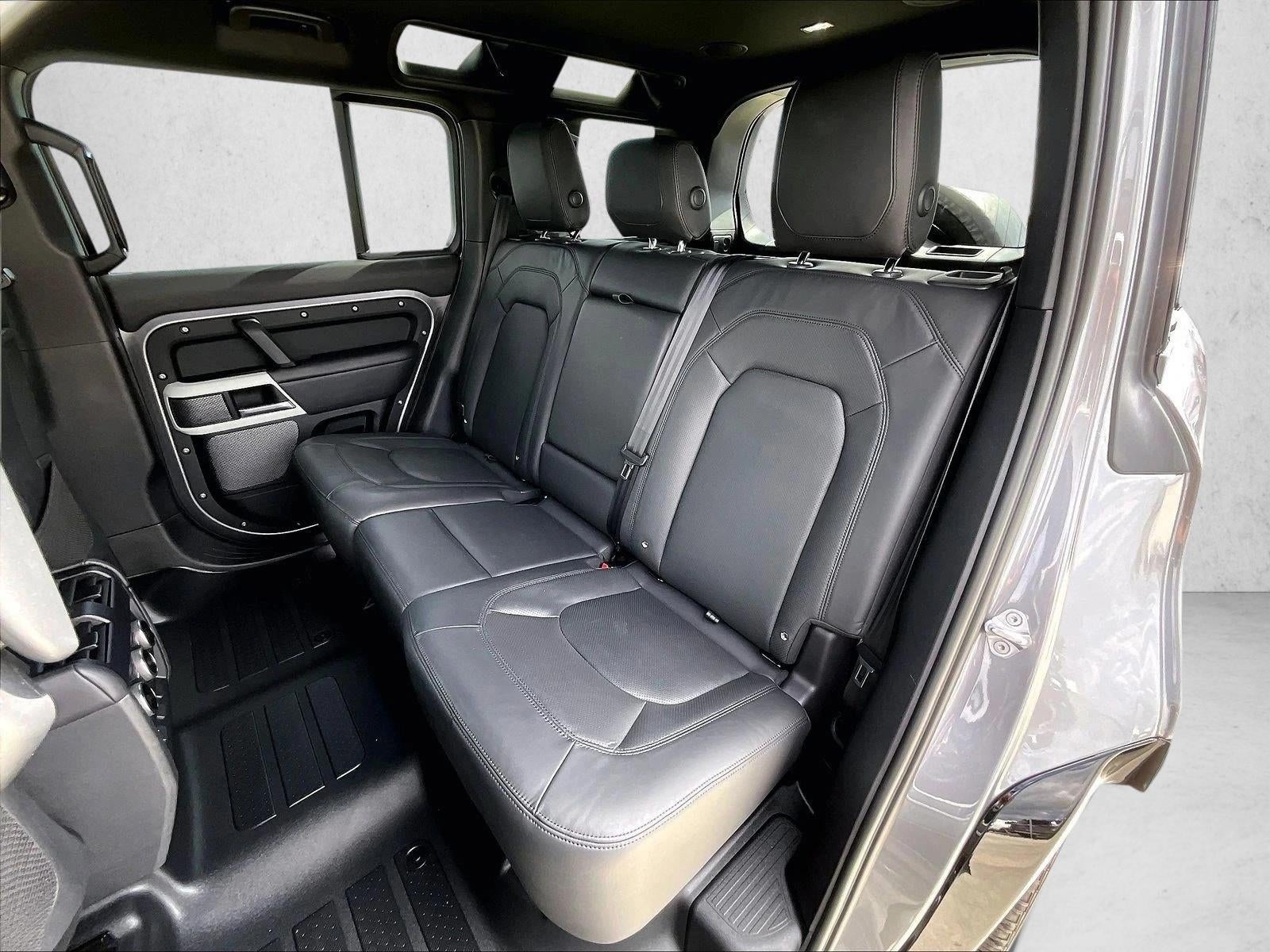 2024 Land Rover Defender 110 P500 SE