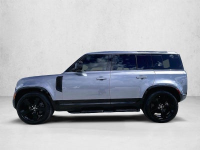 2024 Land Rover Defender 110 P500 SE