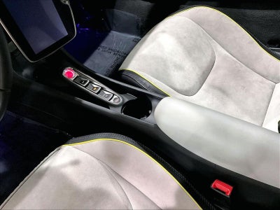 2023 McLaren Artura Coupe