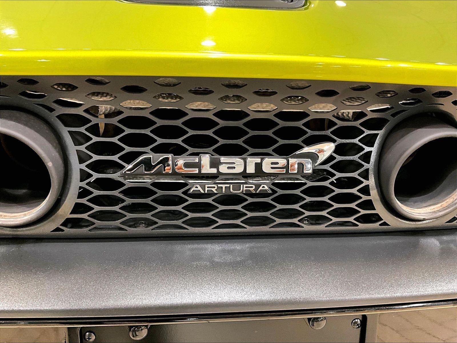2023 McLaren Artura Coupe
