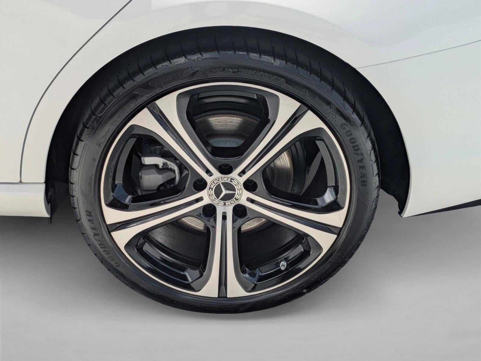 2025 Mercedes-Benz C-Class C 300 Sedan