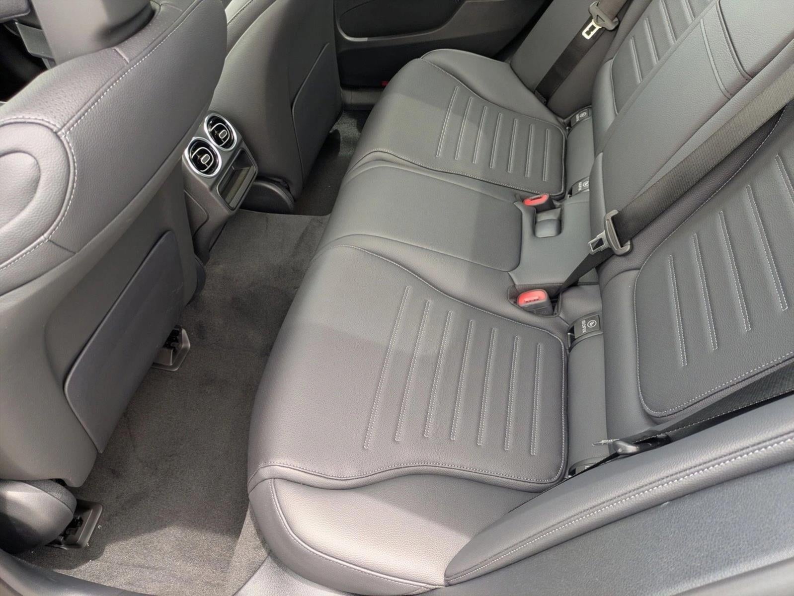 2025 Mercedes-Benz C-Class C 300 Sedan