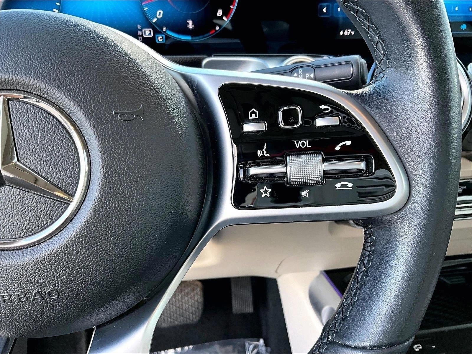 2022 Mercedes-Benz GLB GLB 250 SUV