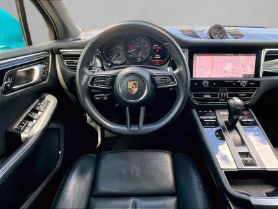 2023 Porsche Macan AWD