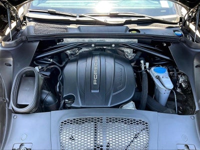 2017 Porsche Macan AWD