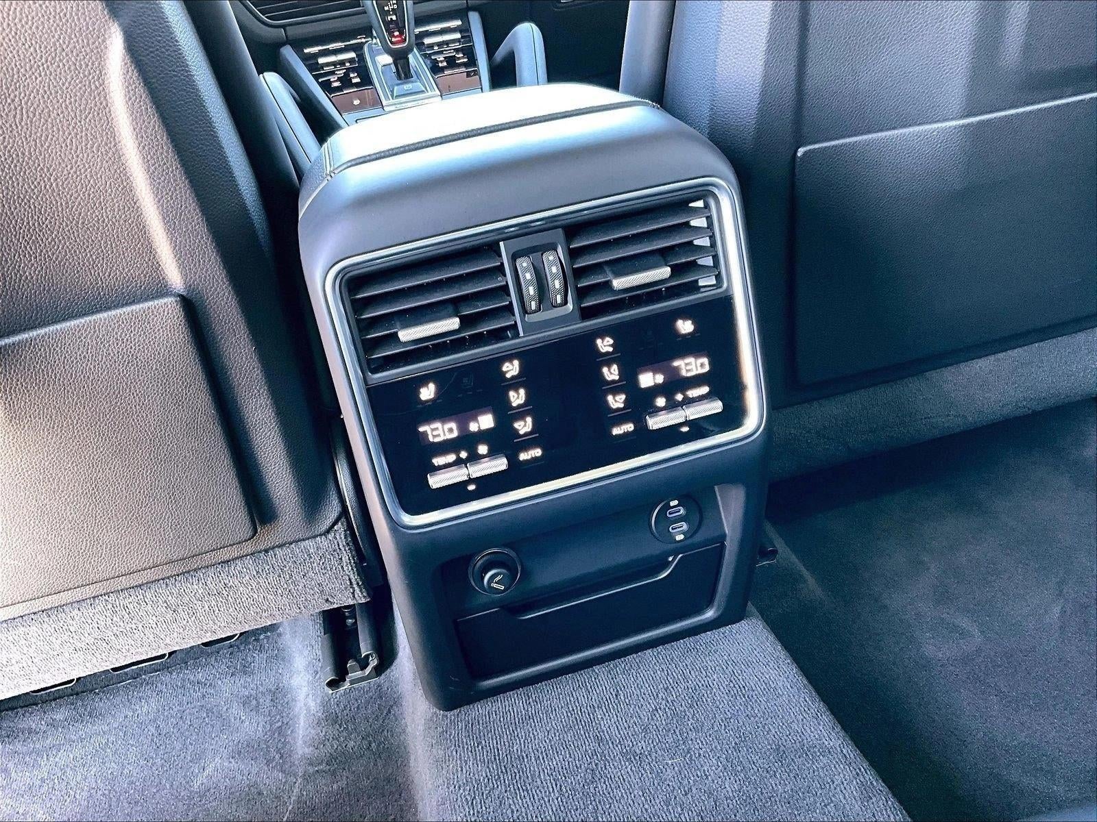 2021 Porsche Cayenne AWD