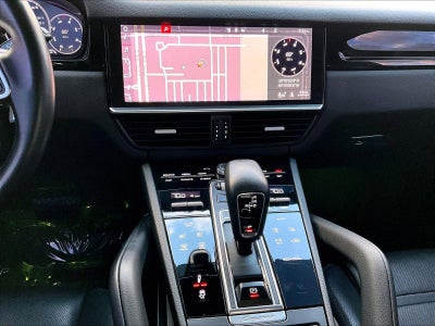 2020 Porsche Cayenne E-Hybrid AWD