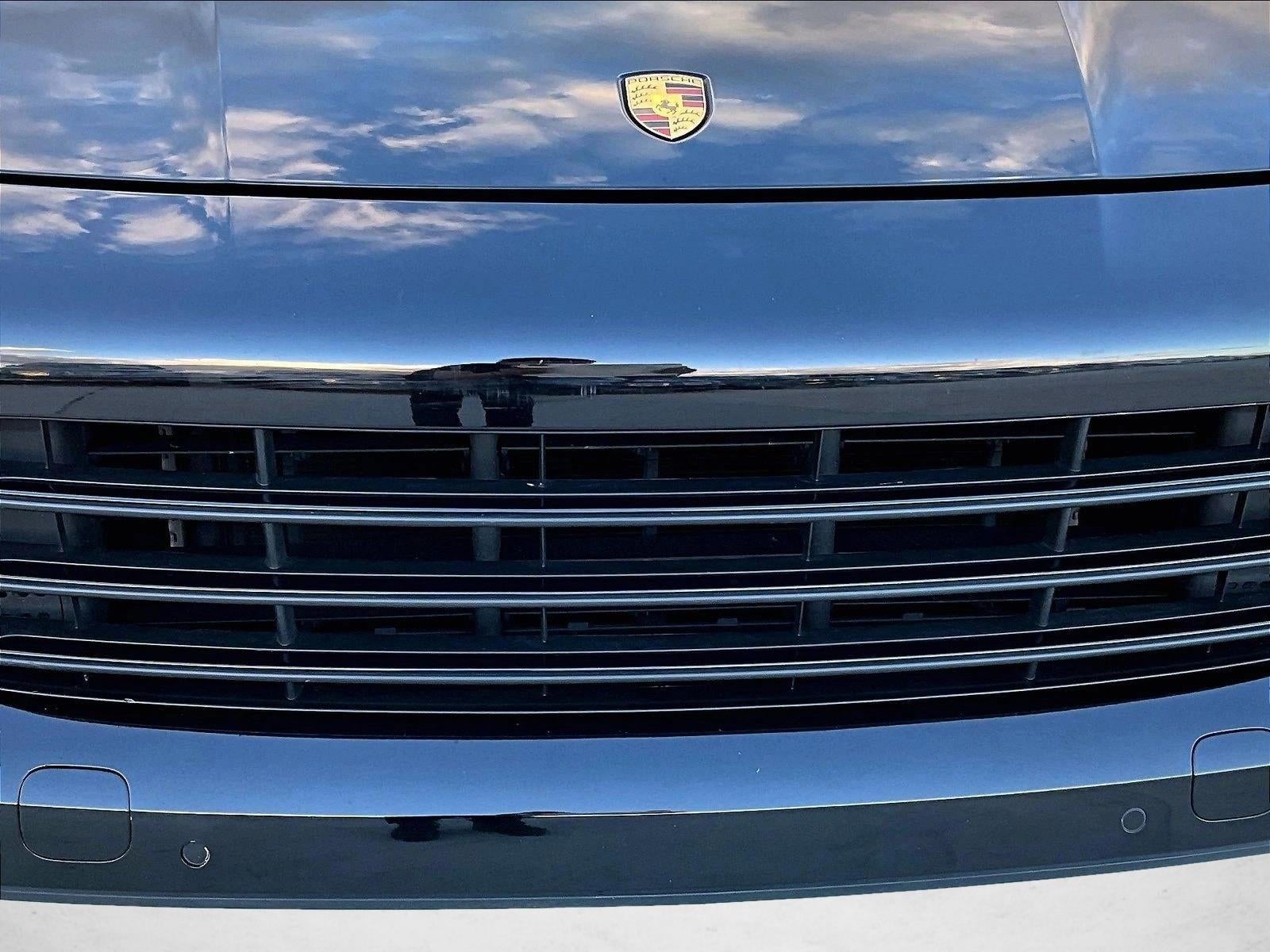 2020 Porsche Cayenne E-Hybrid AWD