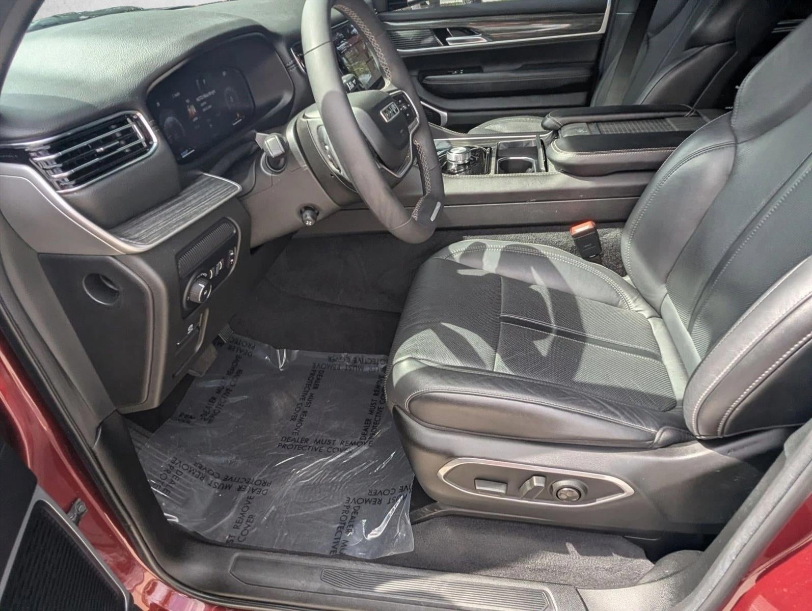 2022 Jeep Wagoneer Series II 4x2
