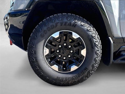 2025 GMC HUMMER EV Pickup e4WD Crew Cab 3X