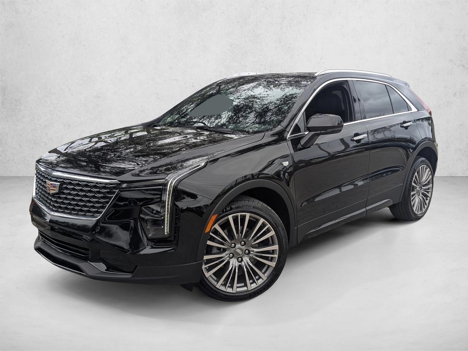 2024 Cadillac XT4 FWD 4dr Premium Luxury