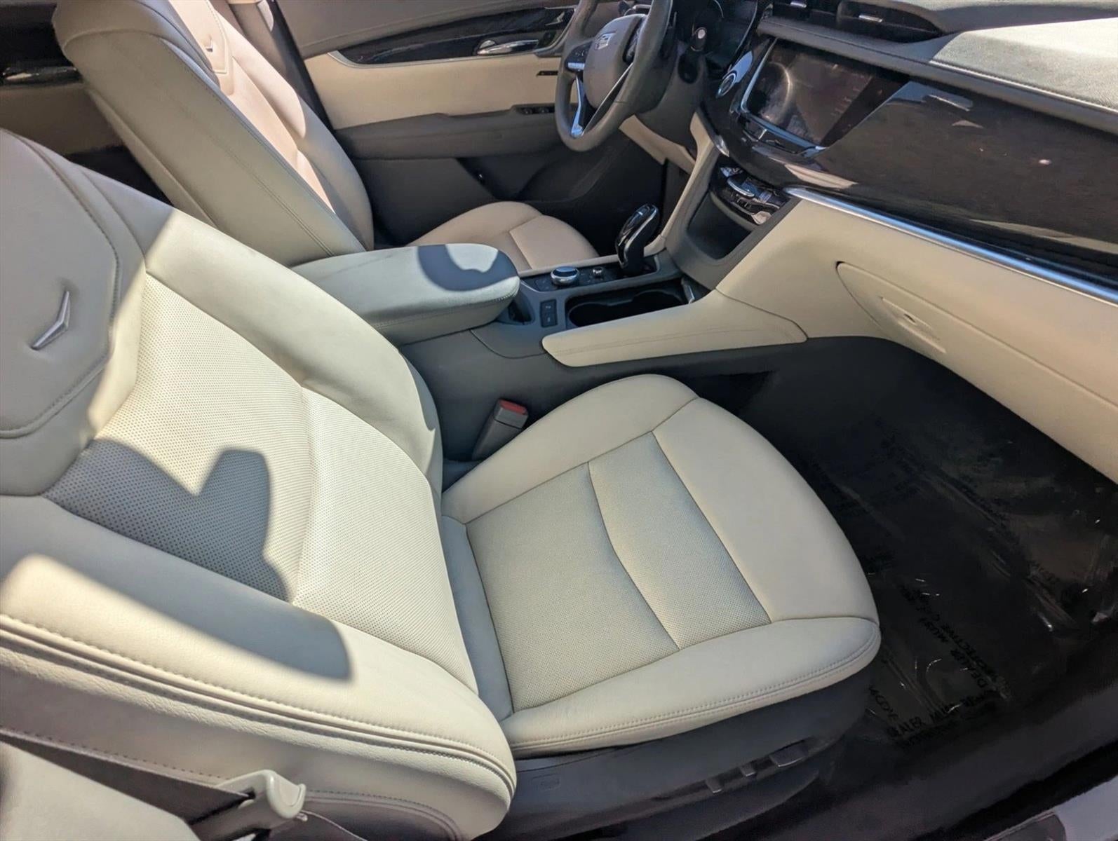 2020 Cadillac XT6 FWD 4dr Premium Luxury