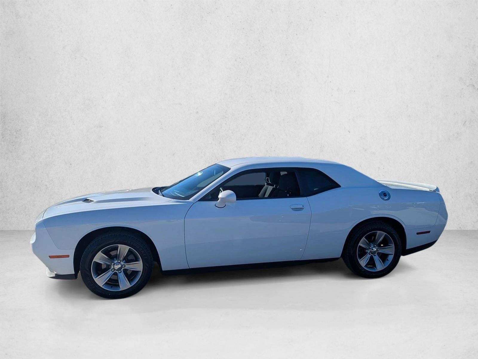 2019 Dodge Challenger SXT RWD